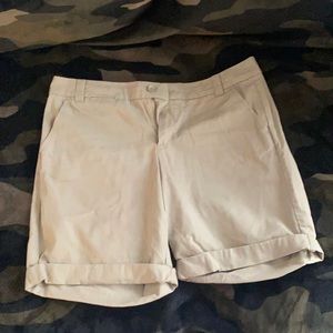 Like New Gray/Grey Gap Boyfriend Shorts 4